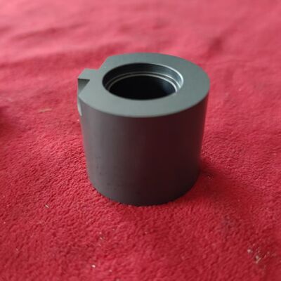 Des roulements coulissants en carbure de silicium de taille personnalisée avec une température maximale de 1650 °C et une résistance à la corrosion dans des environnements difficiles
